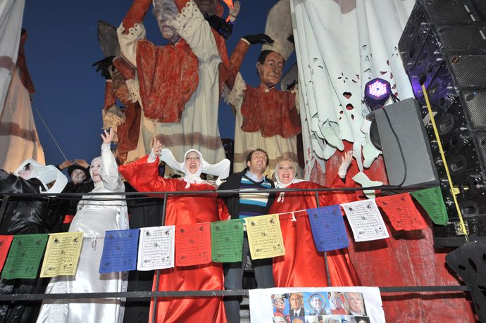 Ingrandisci la foto